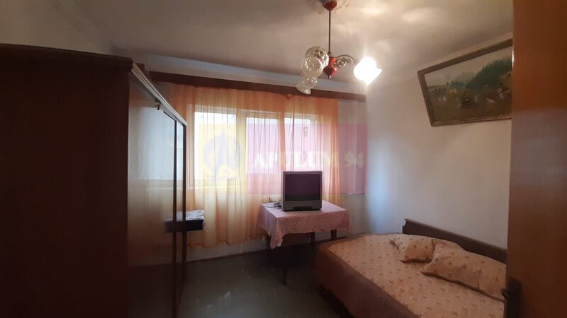 Apartament 2 camere decomandat Delfinului