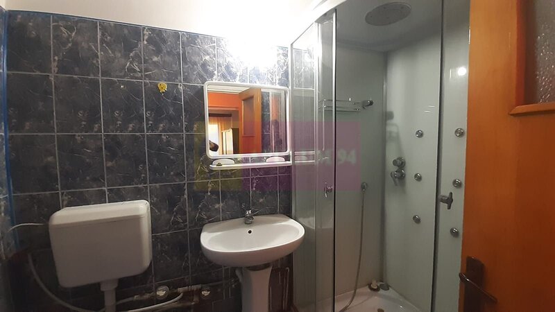 Apartament 2 camere decomandat Delfinului