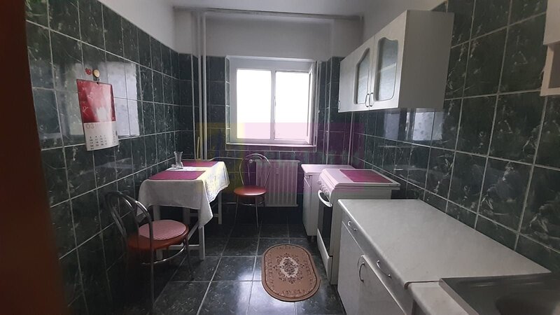 Apartament 2 camere decomandat Delfinului