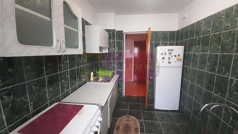 Apartament 2 camere decomandat Delfinului